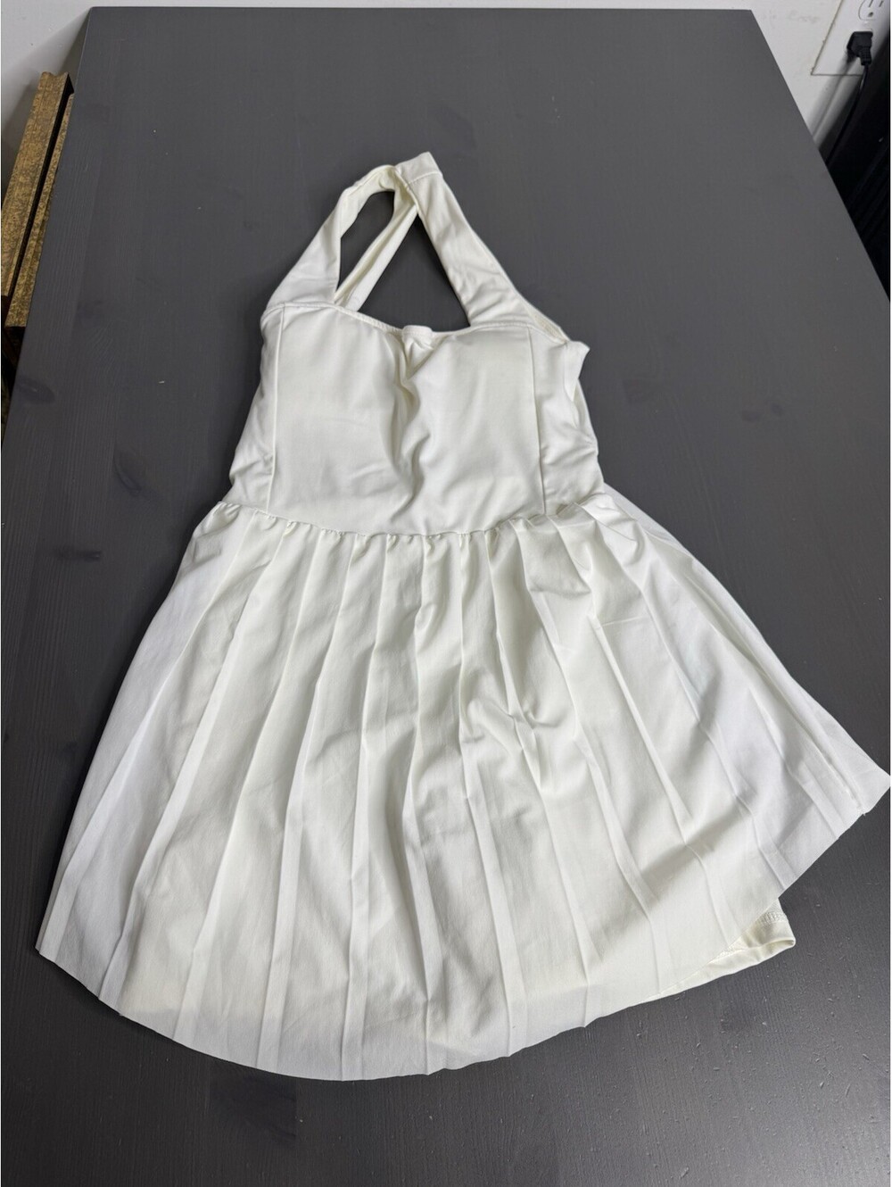 Women’s Varley Carina Dress in White Athletic Shorts - Picture 4 of 9